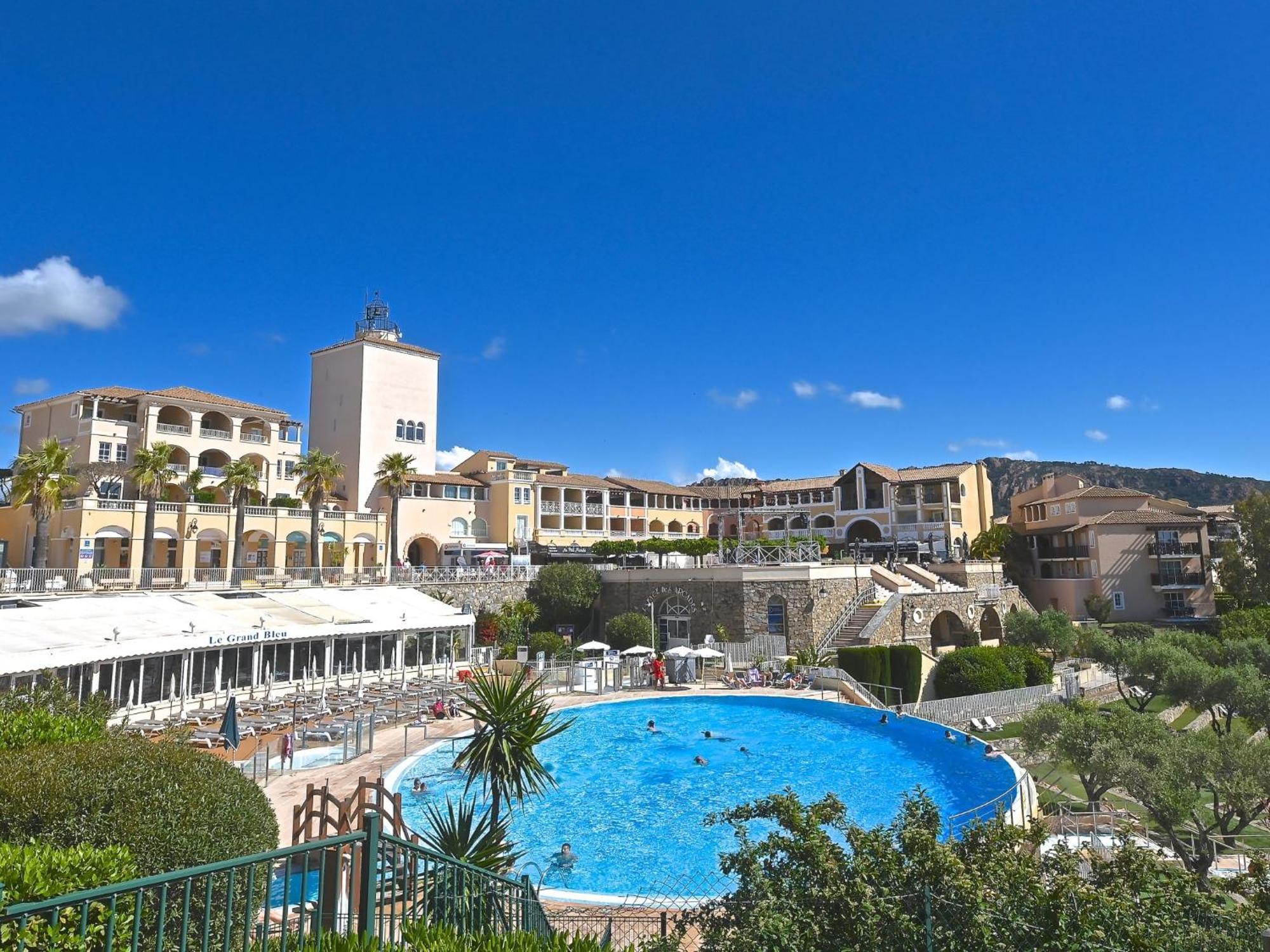 Apartment Village Cap Esterel - Les Bastides-6 By Interhome Saint-Raphael  Exterior photo